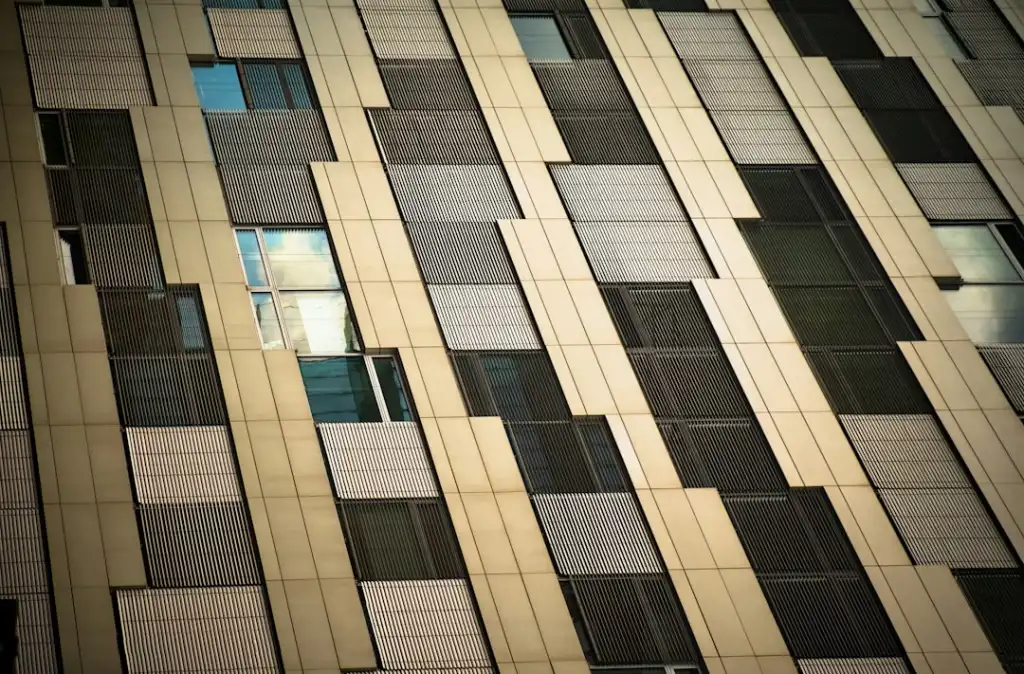 重庆商业综合体幕墙工程与智能化系统的集成设计趋势观察正文配图 1